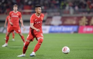 黄希扬:希望在向余望们身上能实现全国球迷的愿望,走向世界杯